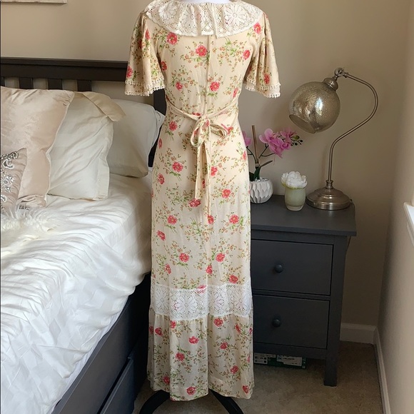 Vintage | Dresses | 97s Vintage Floral Maxi | Poshmark